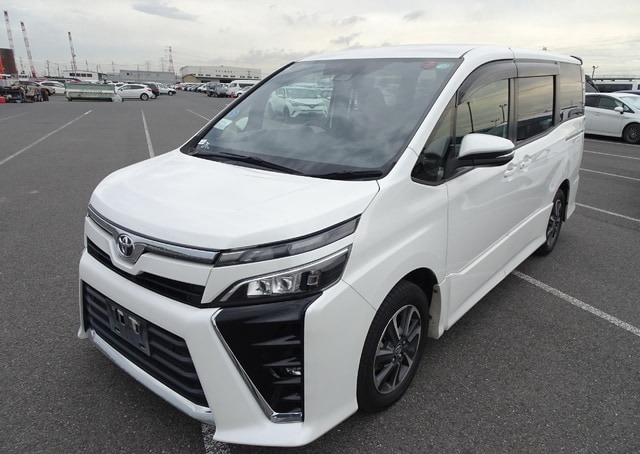 Used 2021 TOYOTA VOXY ZS FM-786119 for sale